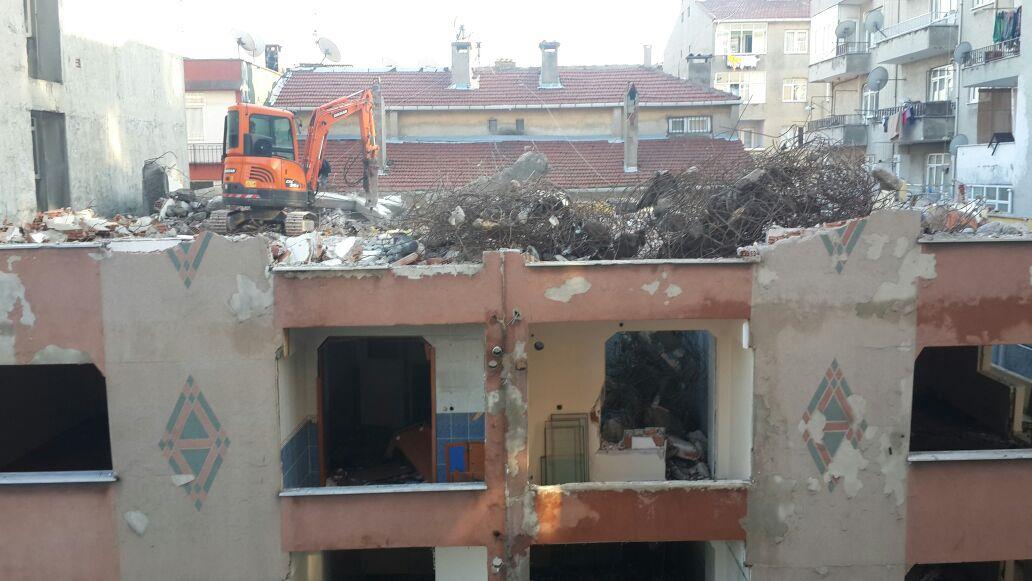 El ile Bina Yıkımı